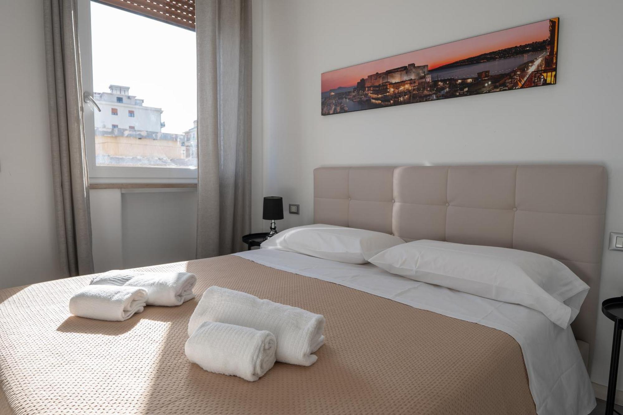 Napolidays Toledo Apartment By Dimorra Exterior foto